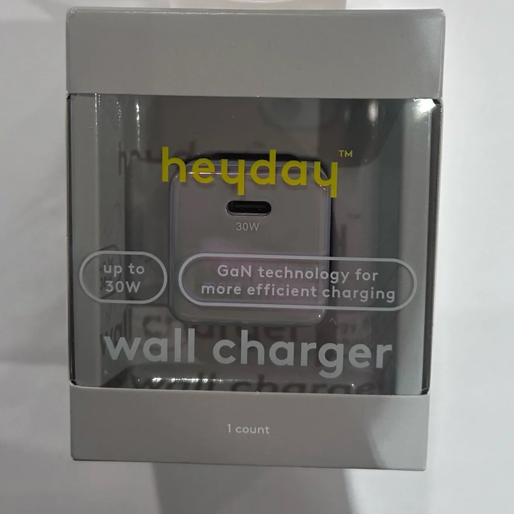 Heyday Wall Charger with GaN Technology Single Port USB-C 30W Wall Soft Purple